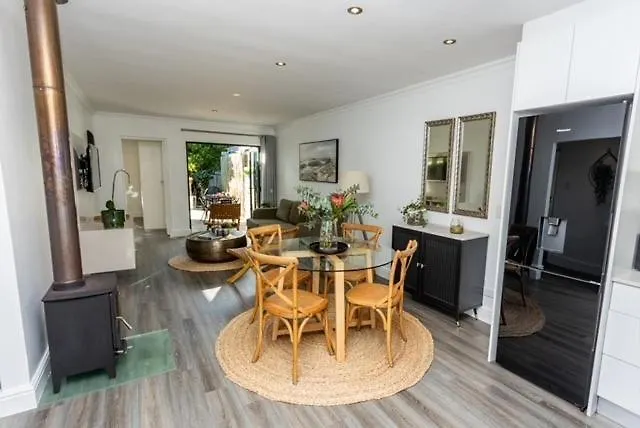 Lakeshore Luxe Noordhoek